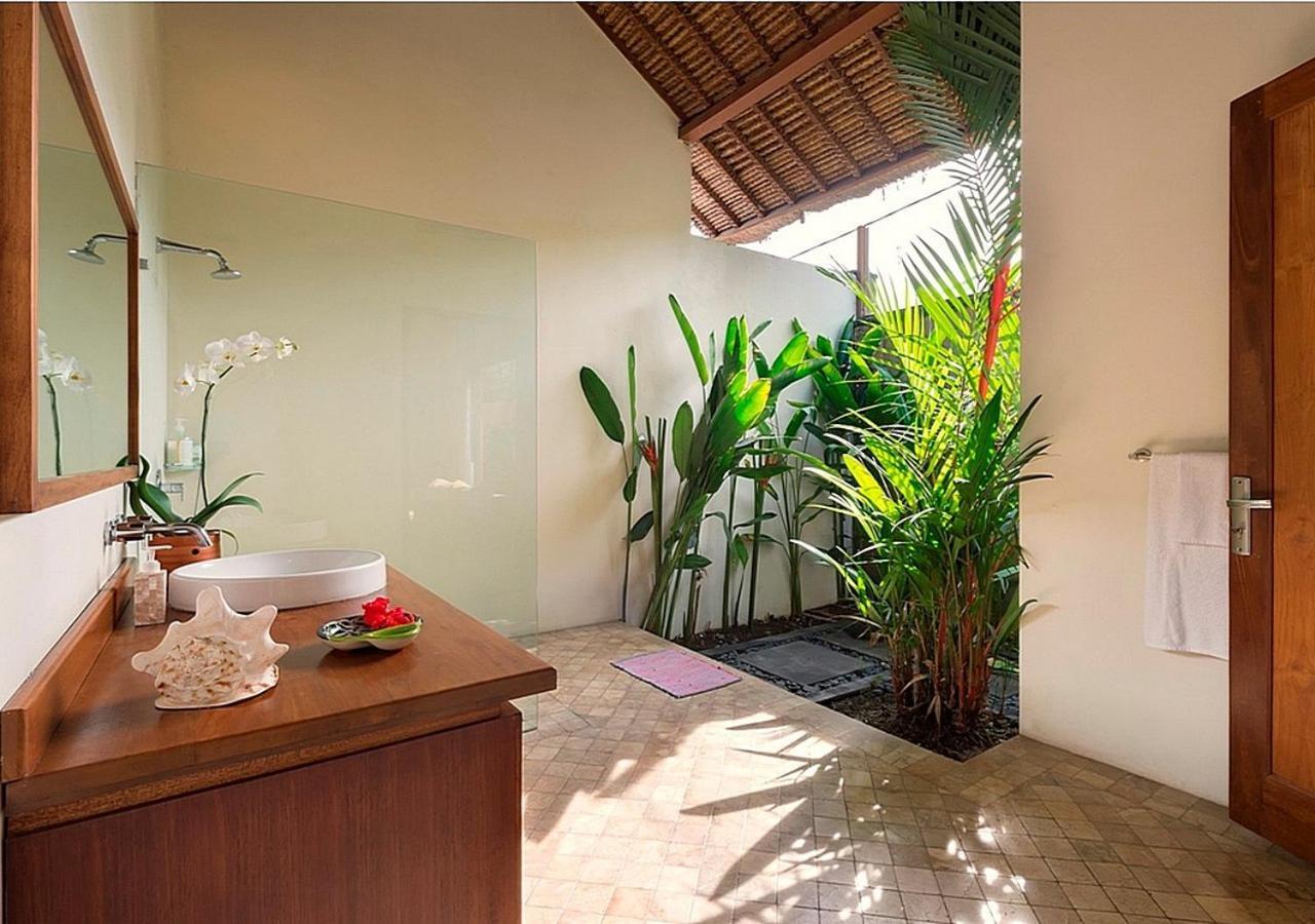 Villa Andalas Seminyak  Exterior photo